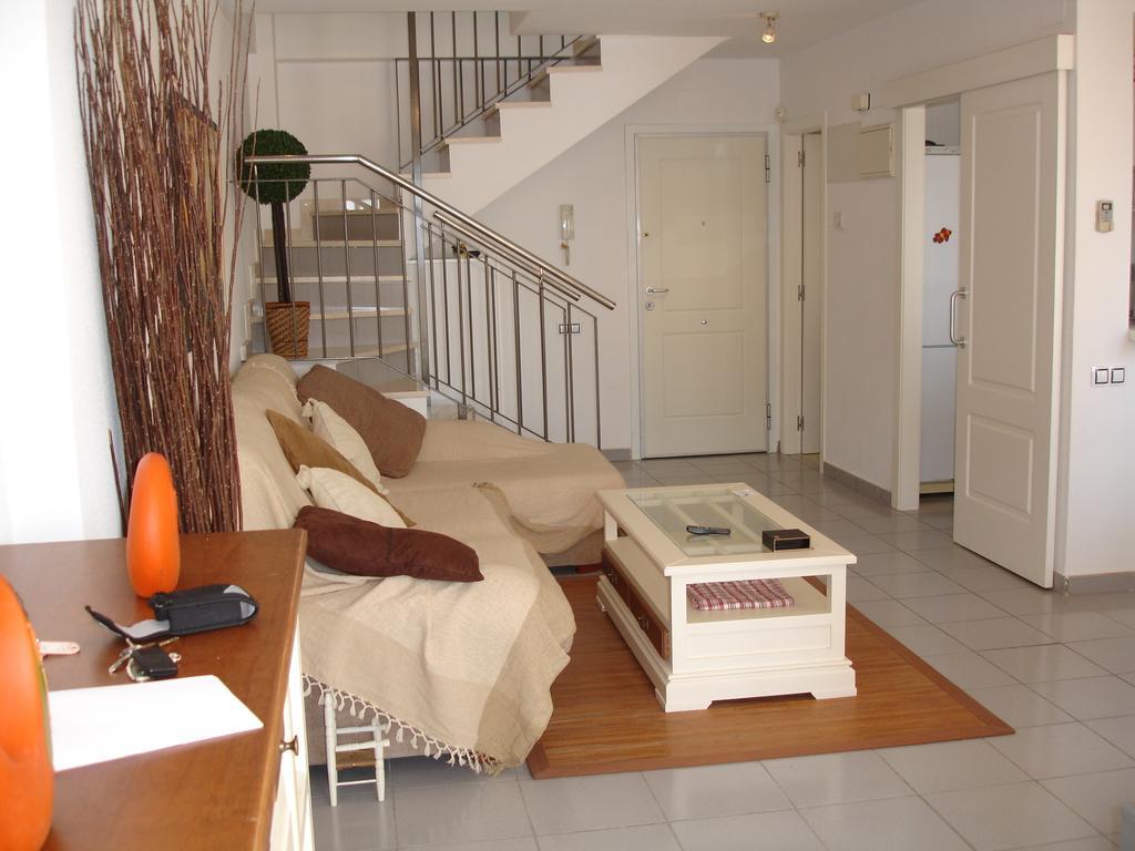 Villamarina Apartments - Zand Properties Benidorm Quarto foto