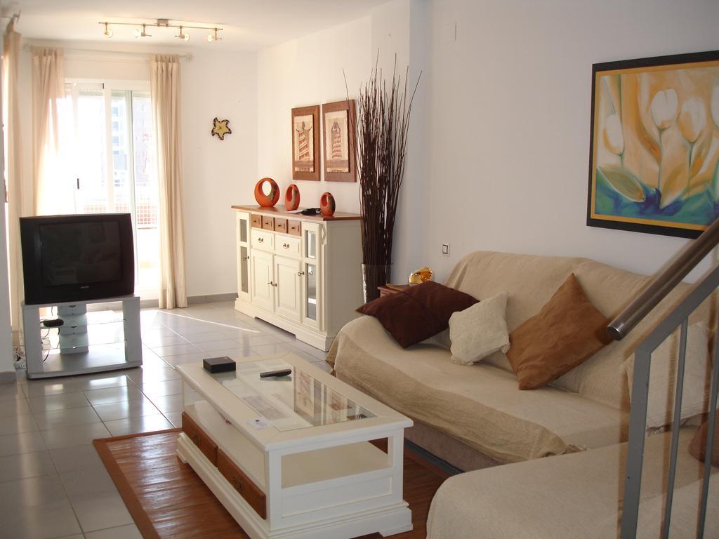 Villamarina Apartments - Zand Properties Benidorm Quarto foto